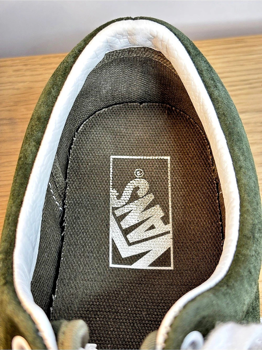 Vans Era Grape Leaf Green Suede Sneakers Mens 7 Woman’s 8.5 - Picture 6 of 8